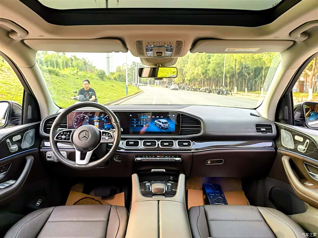 Mercedes-Benz GLE, 2020 8