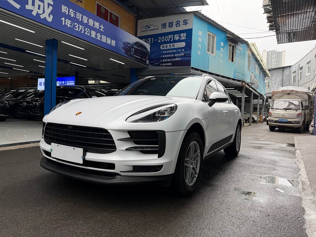 Porsche Macan