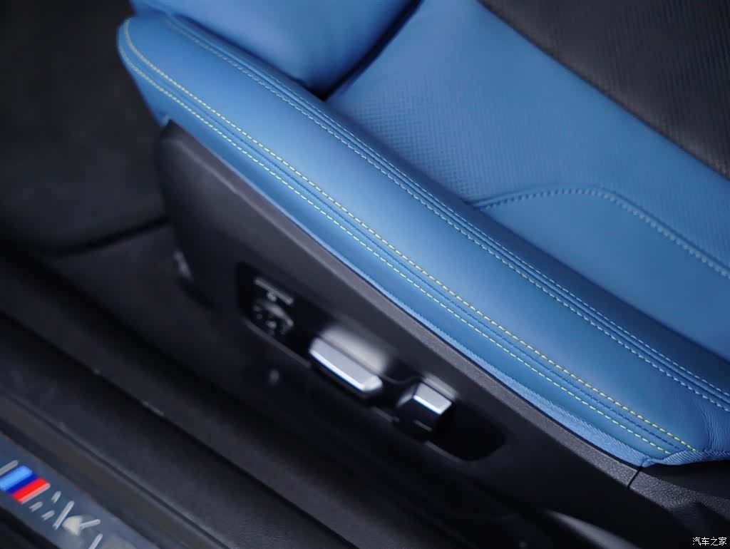 BMW M4, 2023 28