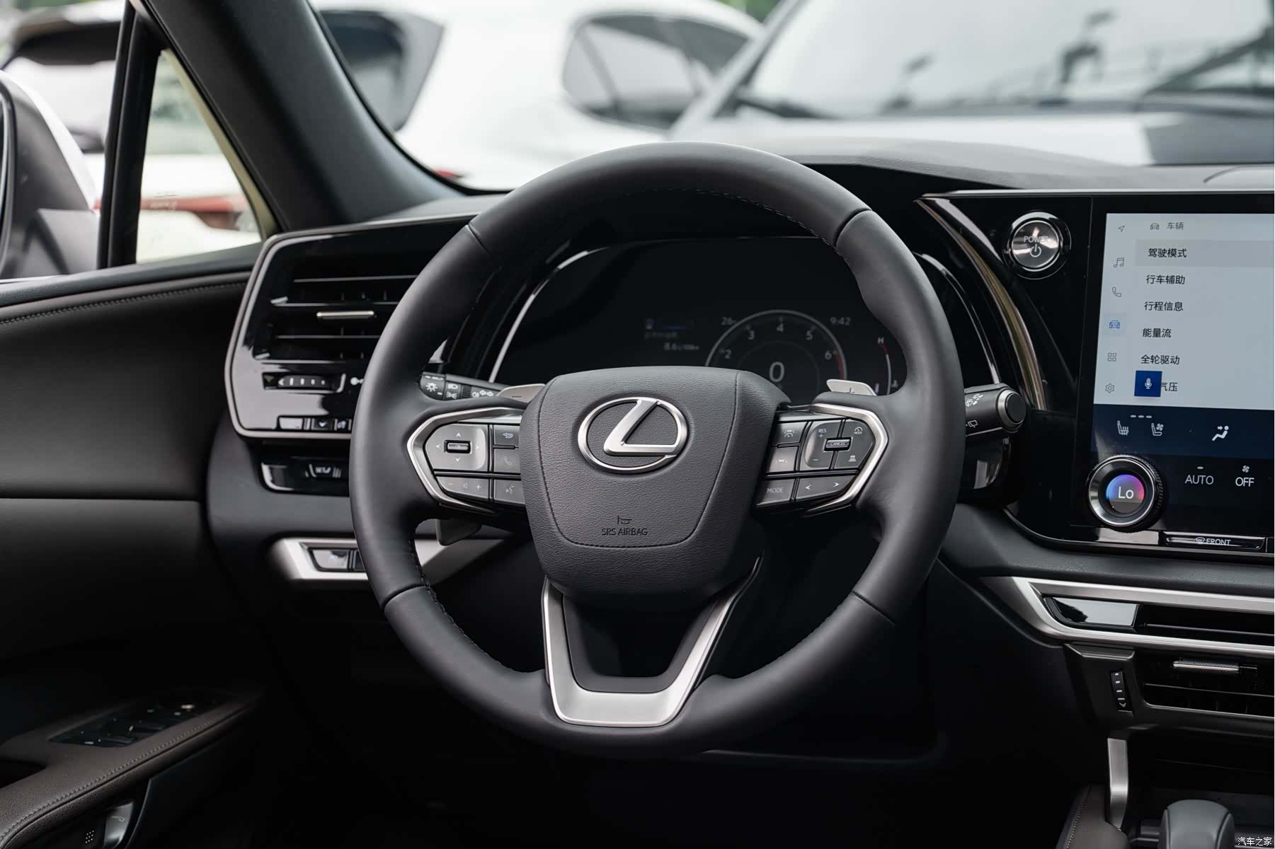 Lexus RX, 2023 14