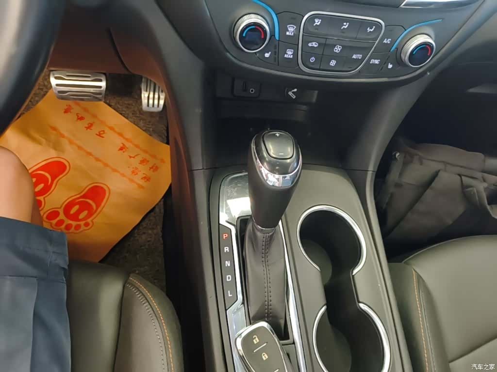 Chevrolet Equinox, 2017 10