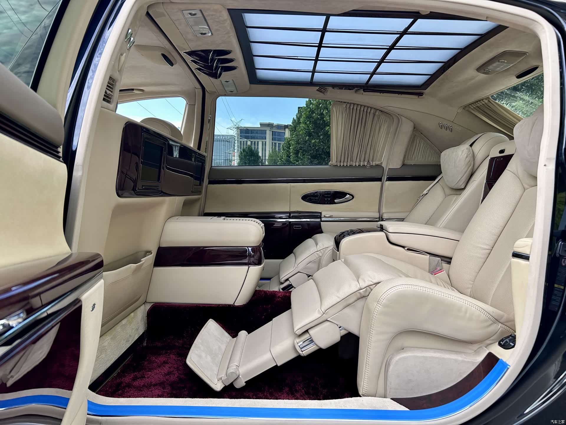 Maybach 62, 2009 10