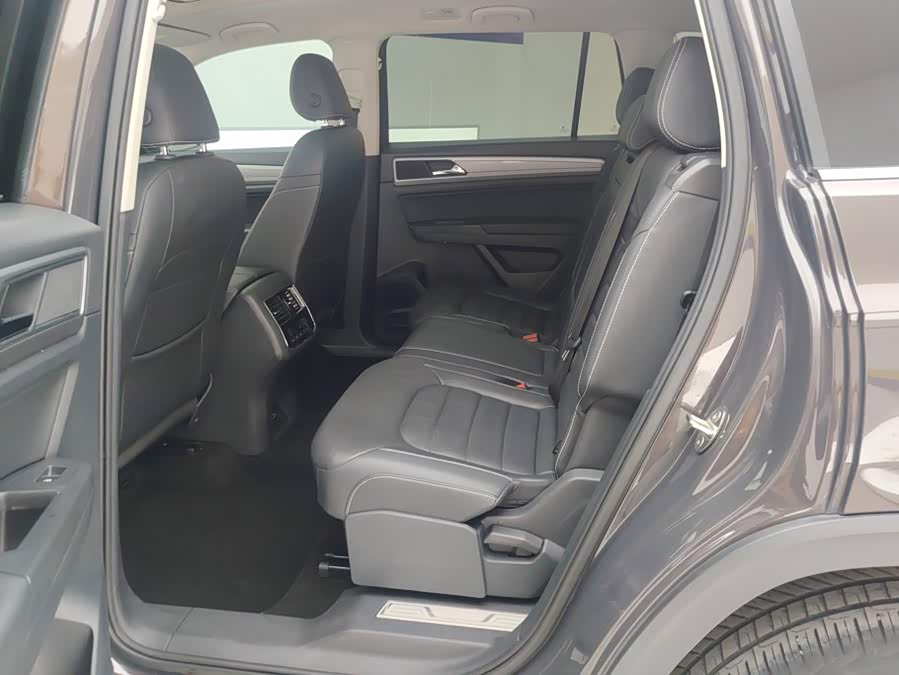 Volkswagen Teramont 2018, фото 11