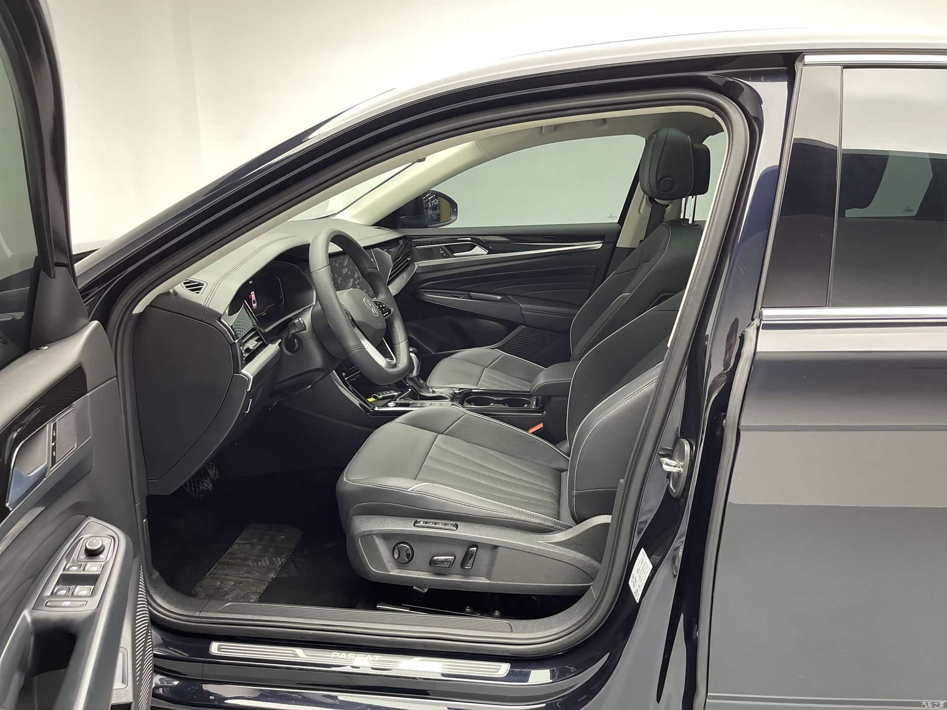 Volkswagen Passat, 2024 15