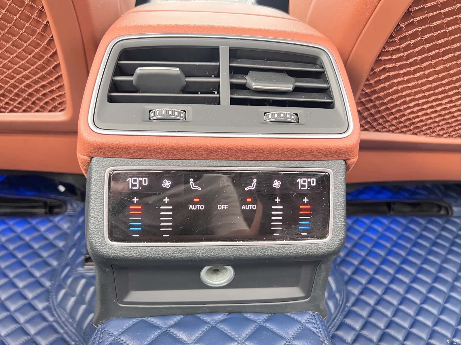 Audi A6L, 2019 30