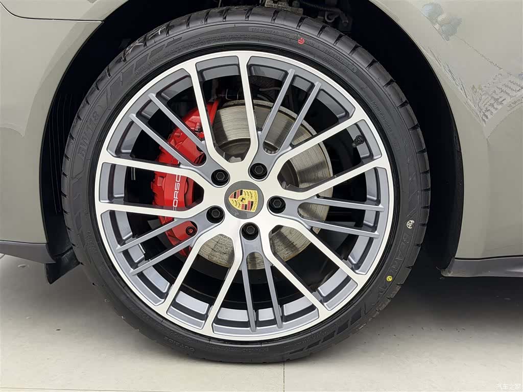 Porsche Panamera, 2023 30
