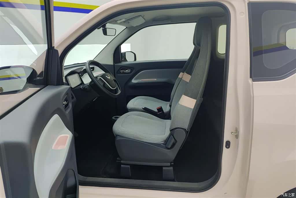 Wuling MINIEV, 2022 9