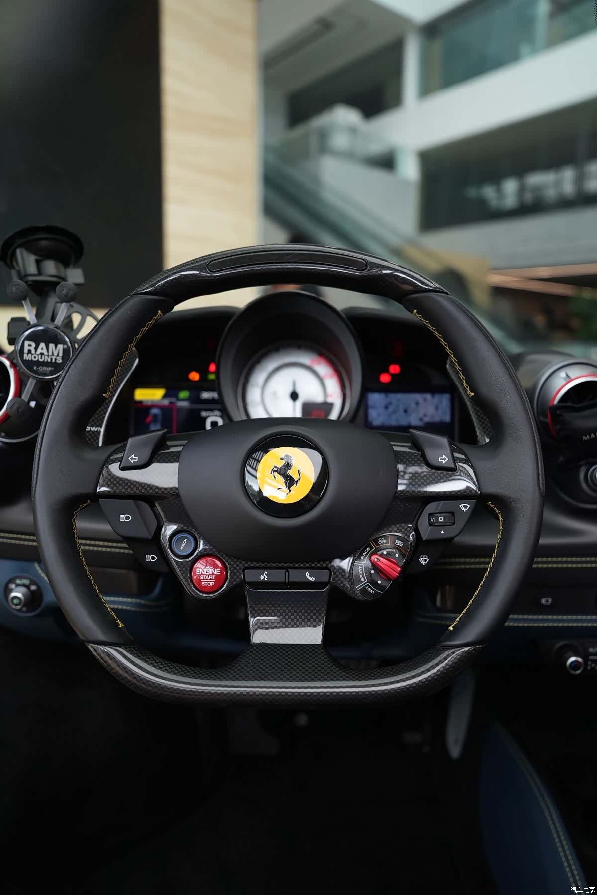 Ferrari F8, 2021 19