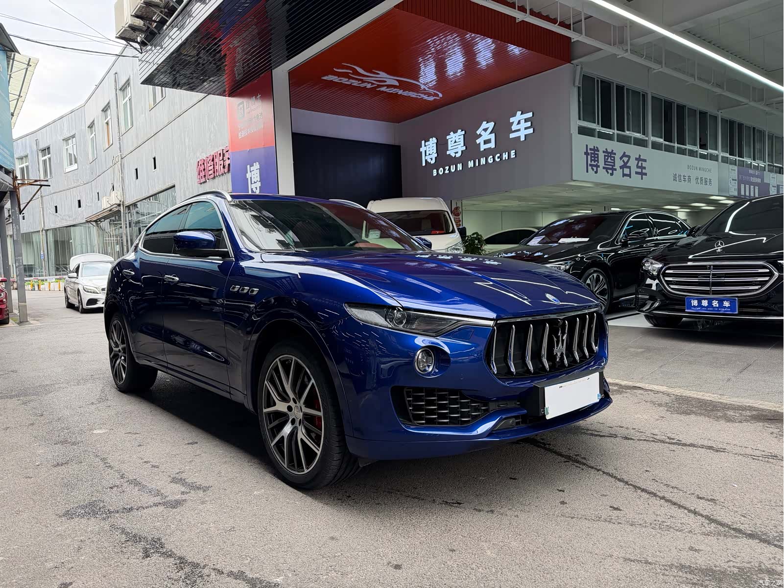 Maserati Levante, 2017 3