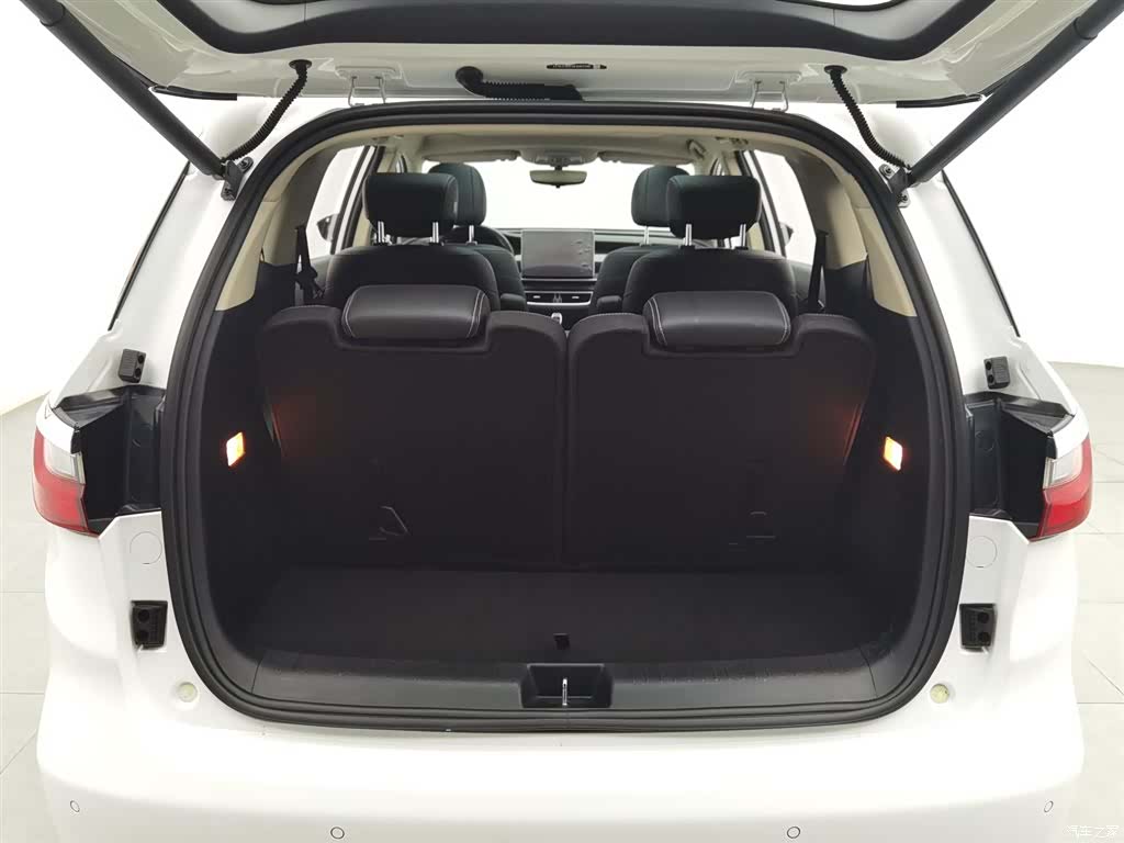 BYD Song, 2019 16