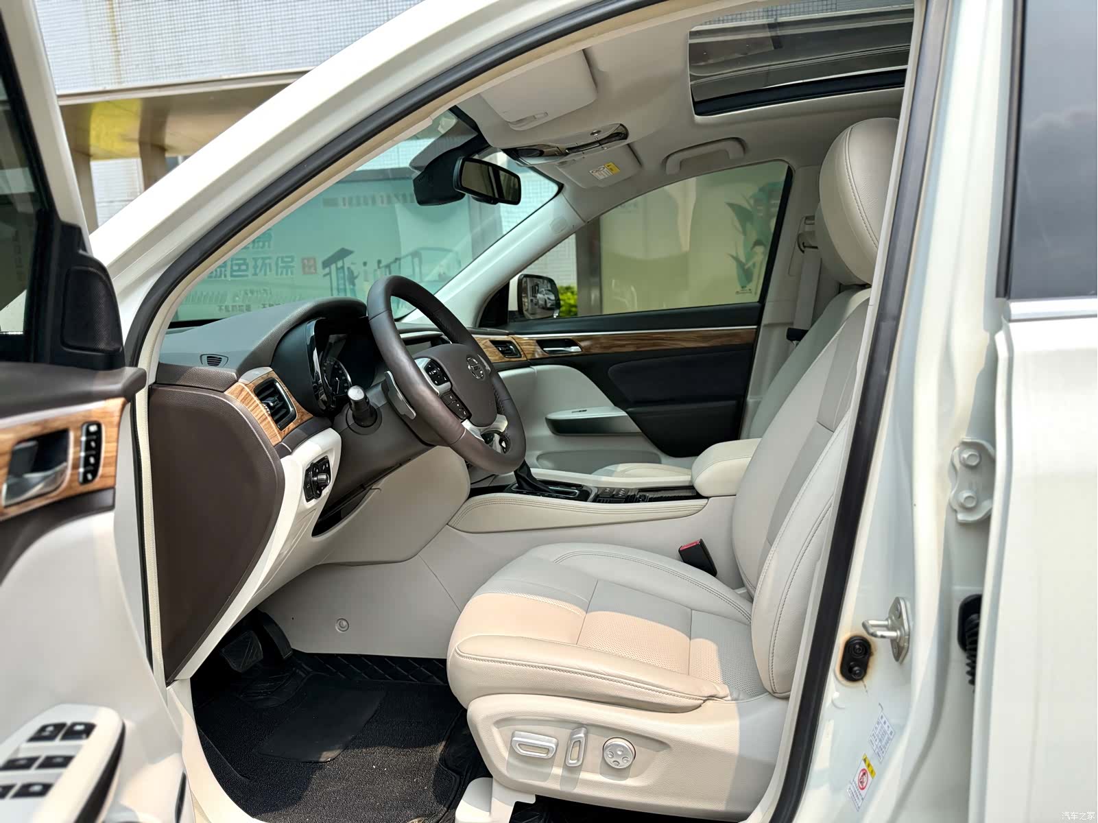 Trumpchi GS8, 2017 6