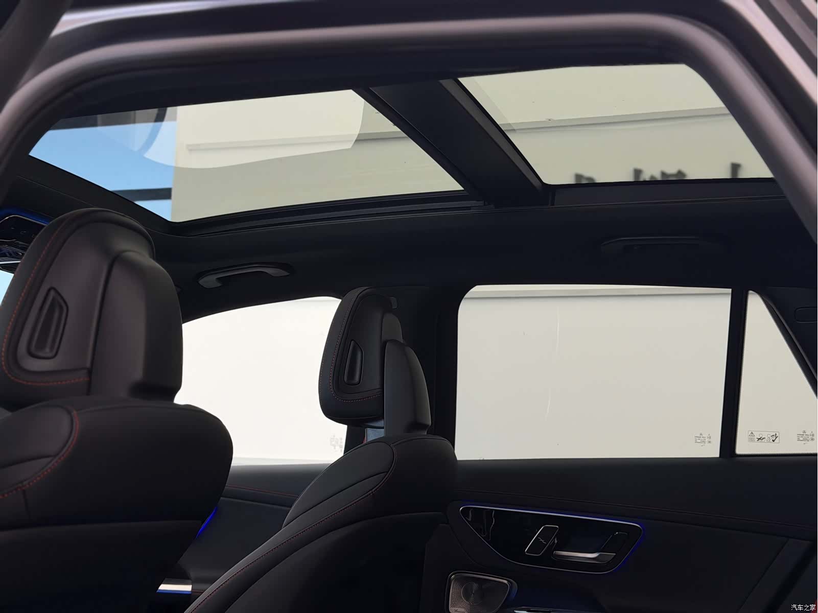 Mercedes-Benz GLC, 2025 21