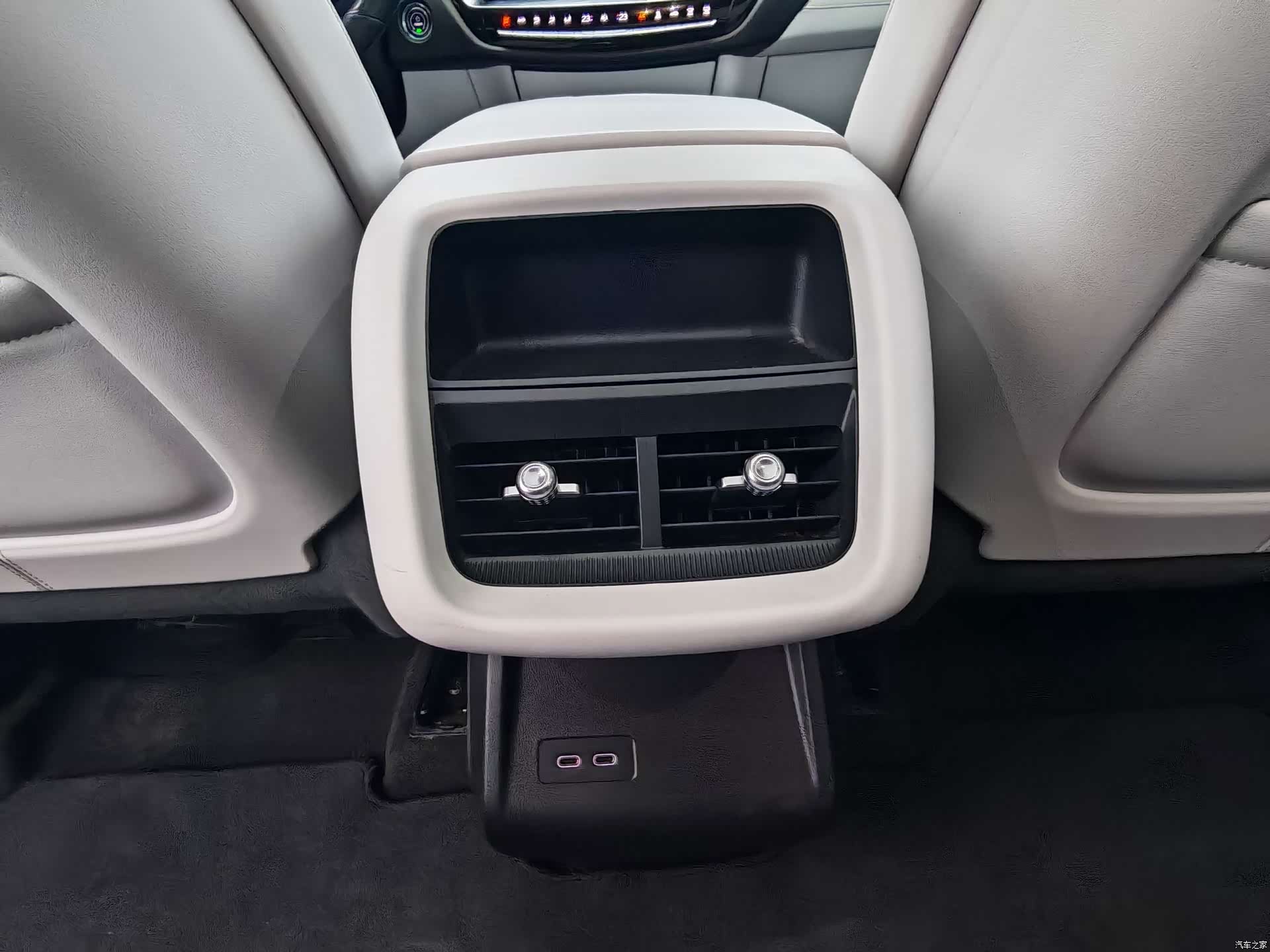 Cadillac IQ, 2022 20