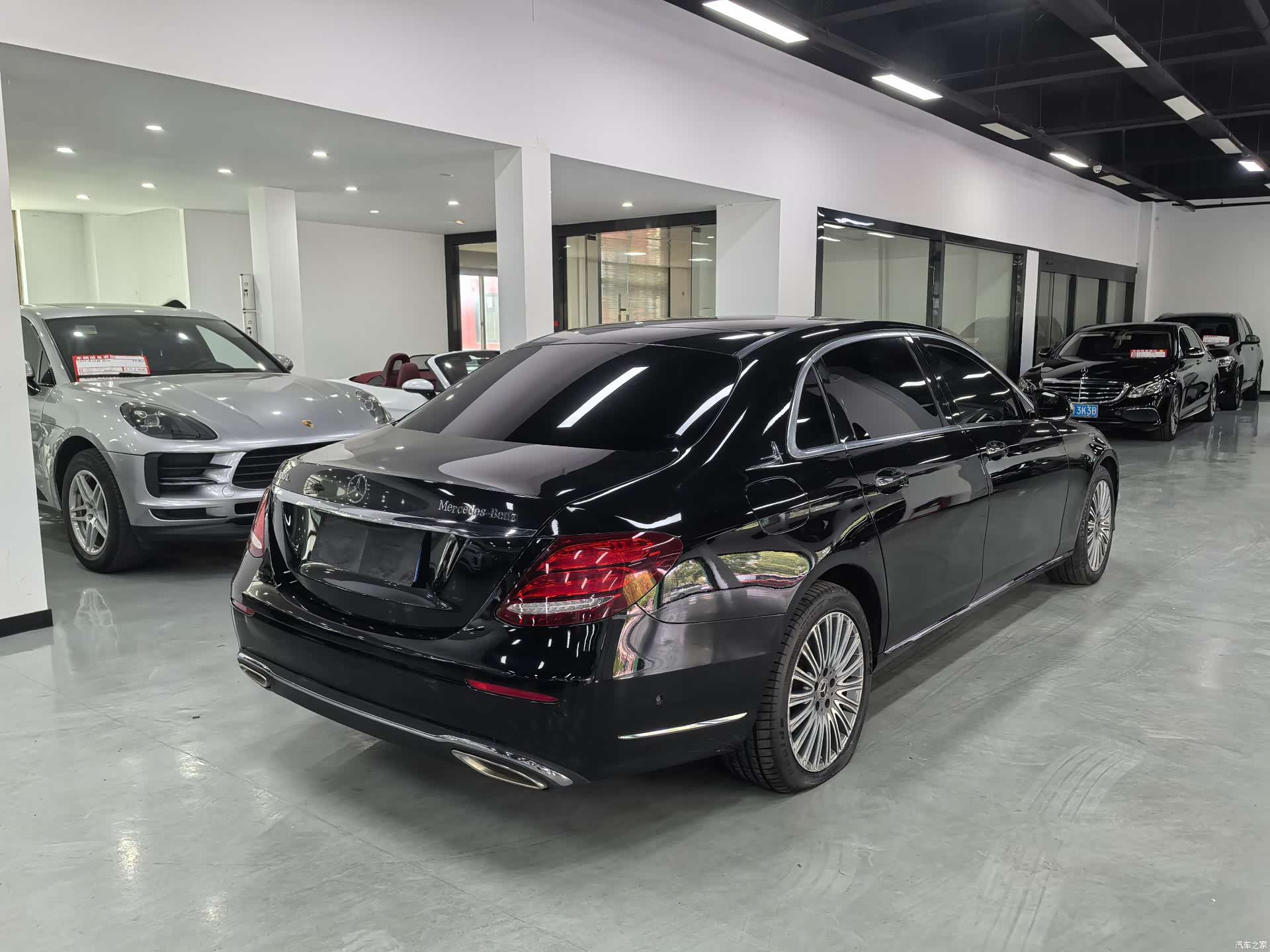 Mercedes-Benz E-Class, 2020 все фото