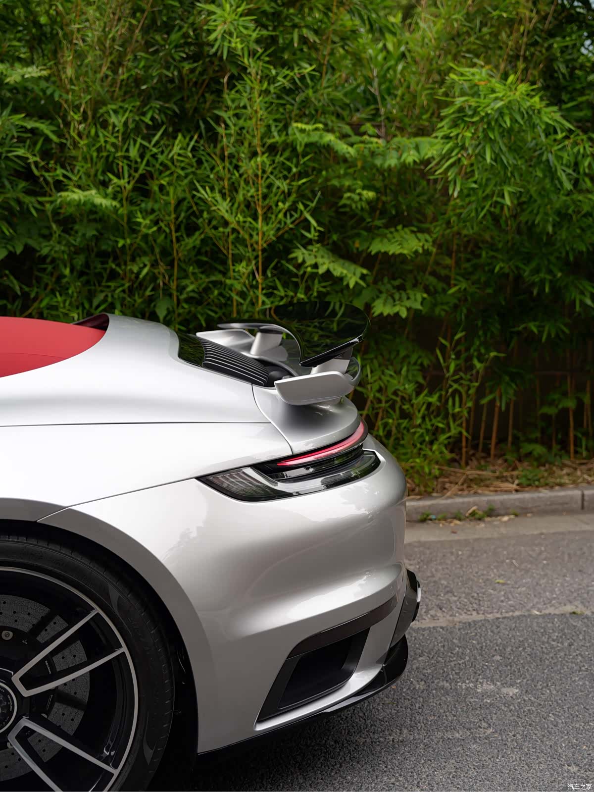 Porsche 911, 2022 6