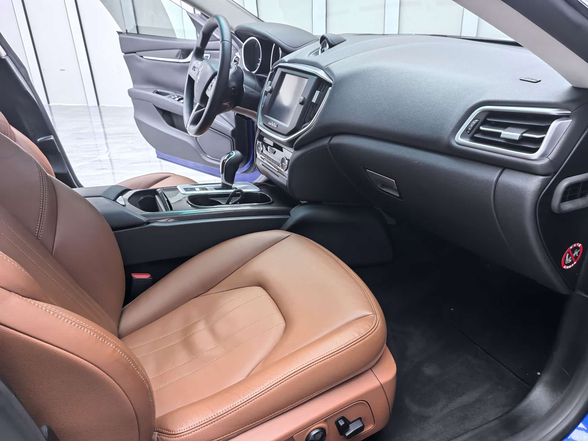 Maserati Ghibli, 2016 4