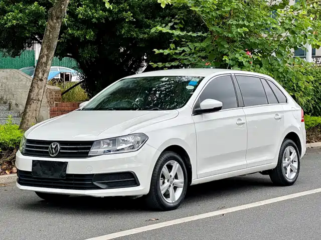 Volkswagen Santana 2016 — купить из Китая под заказ