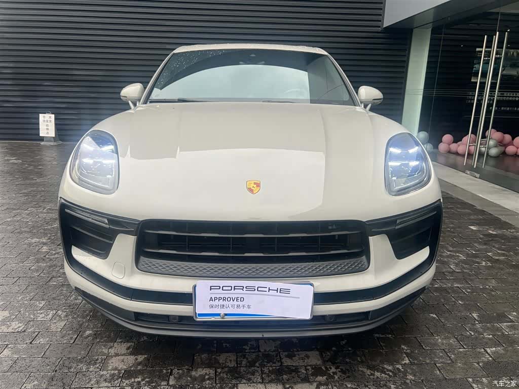 Porsche Macan, 2025 2