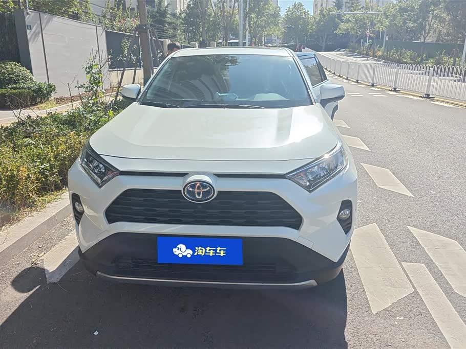Toyota RAV4 Rongfang