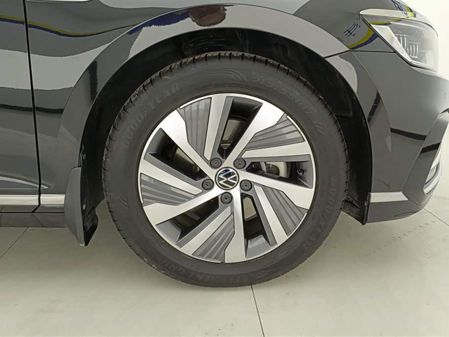 Volkswagen Magotan GTE