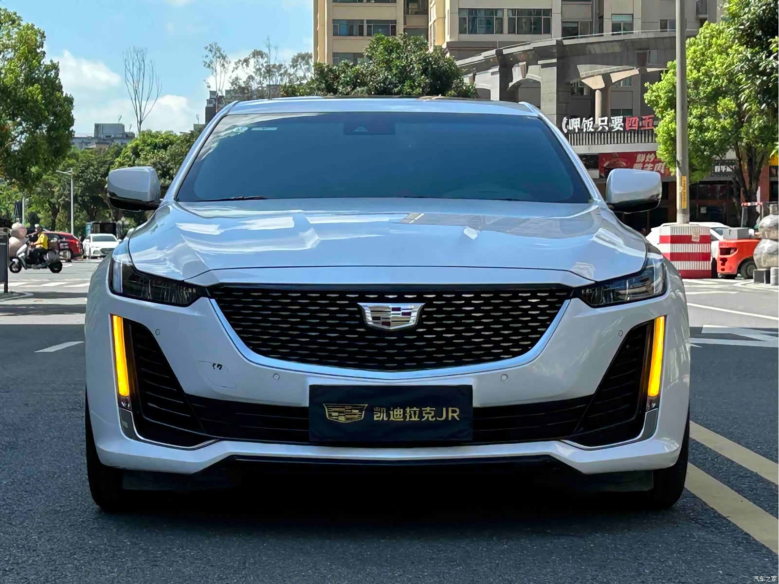 Cadillac CT5, 2023 2
