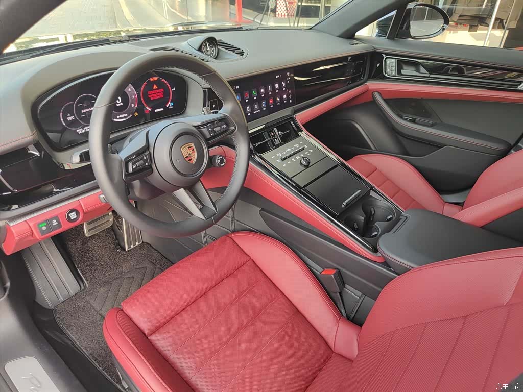 Porsche Panamera, 2024 9