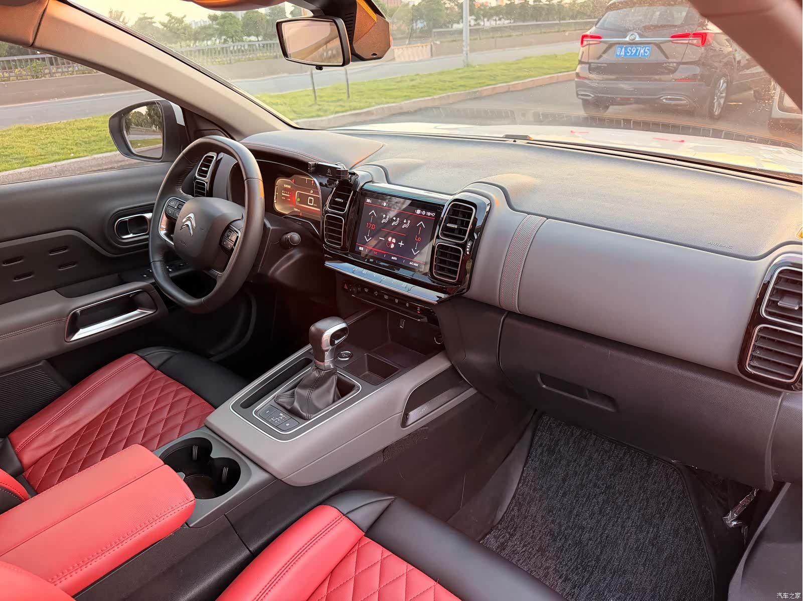 Citroen C5 Aircross, 2018 8
