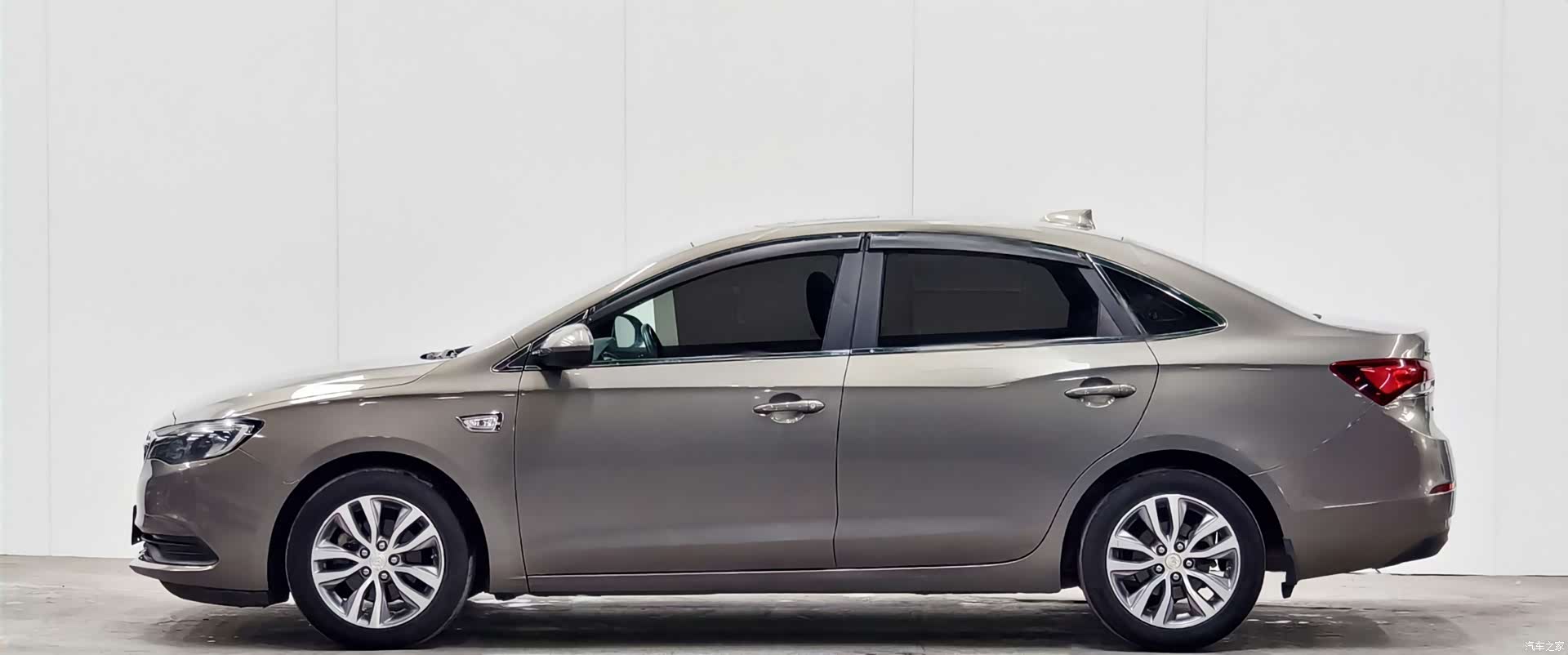 Buick V, 2019 7