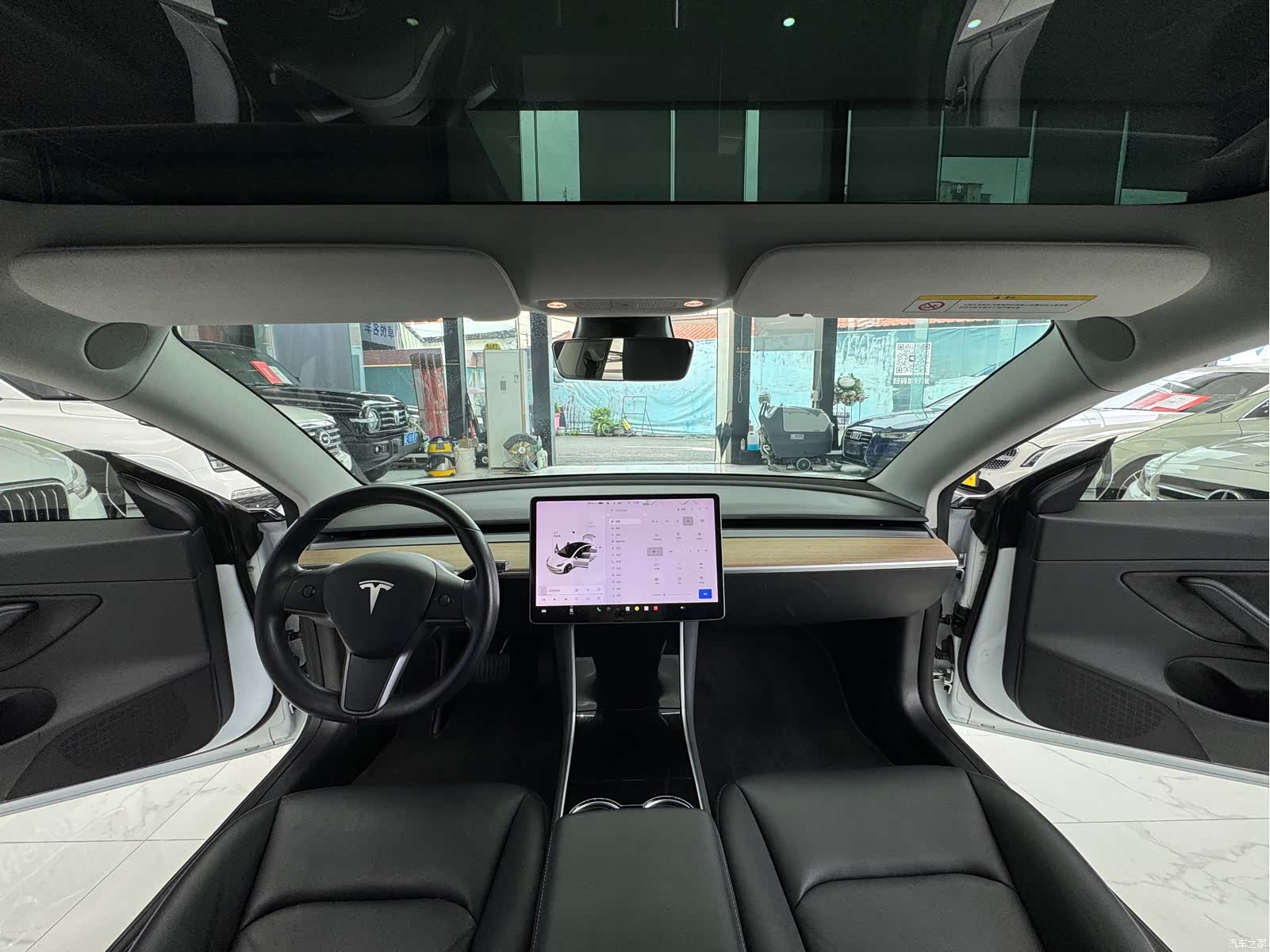 Tesla Model 3, 2019 19