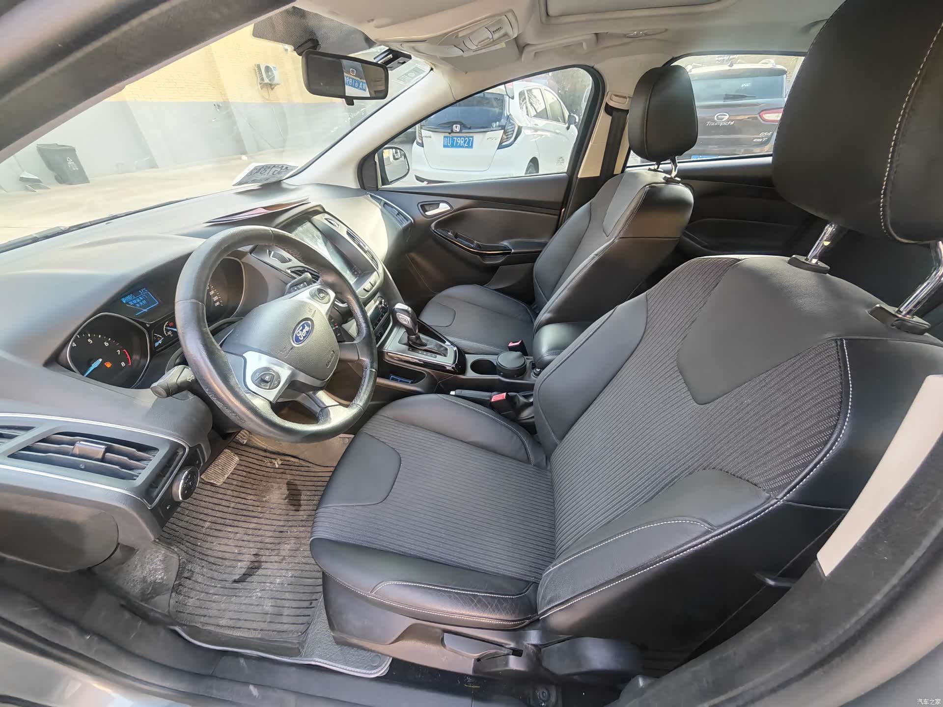 Ford Focus, 2013 9