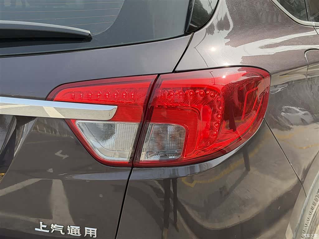 Buick Envision Plus, 2016 8