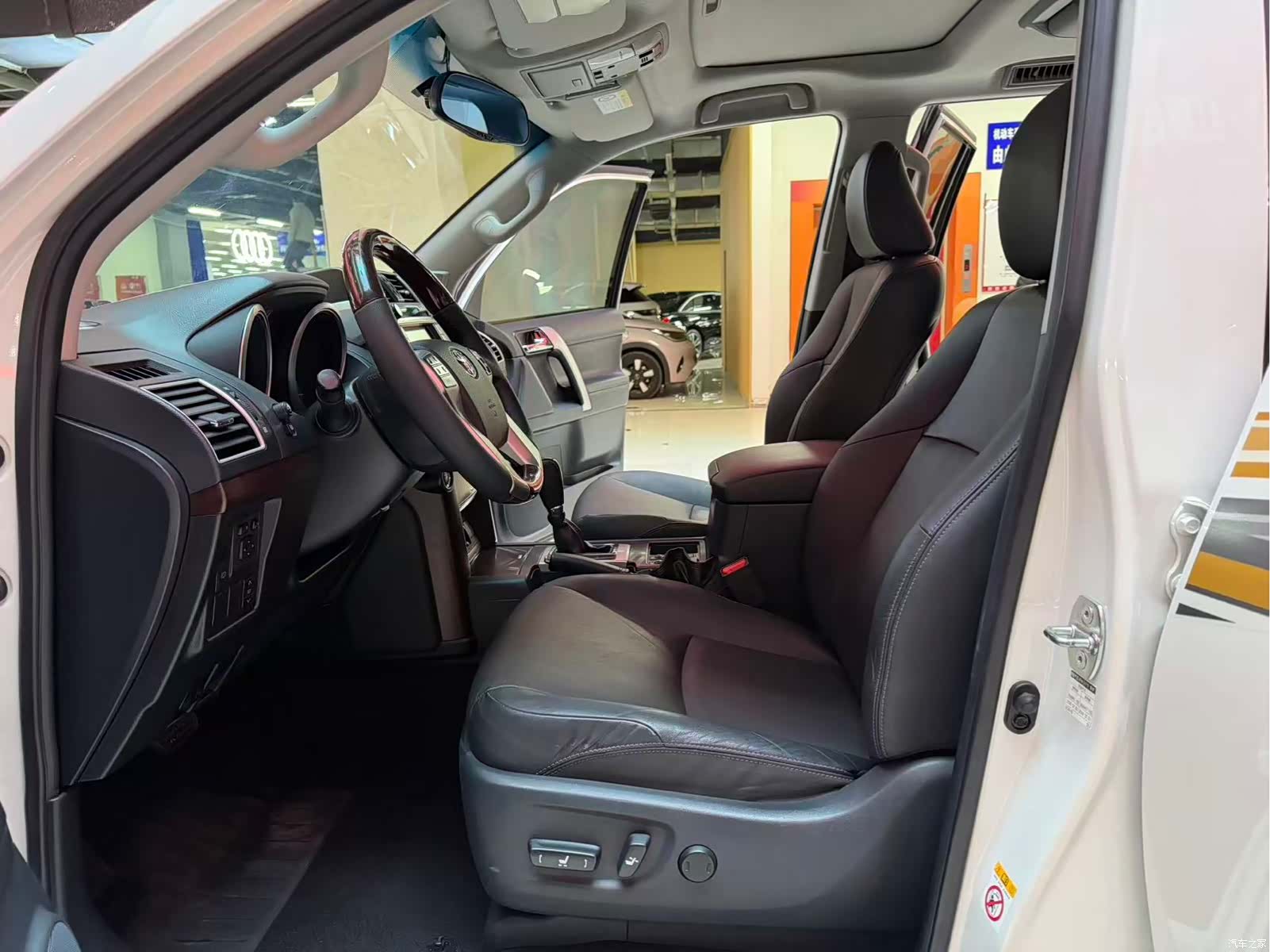 Toyota Prado, 2017 13