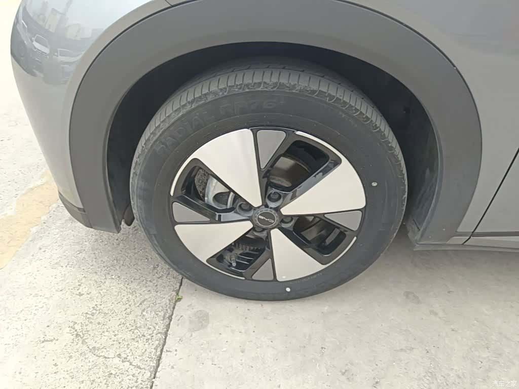 BYD Dolphin, 2023 23