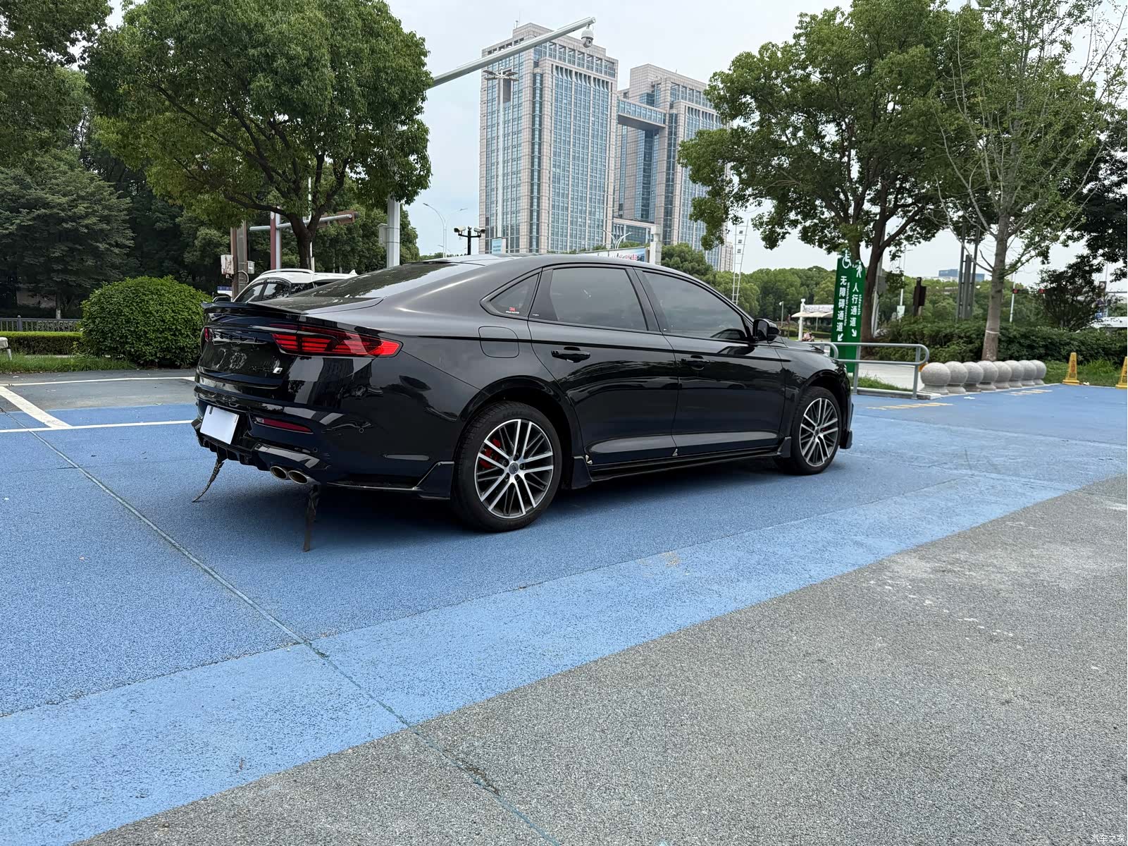Geely Preface, 2023 10
