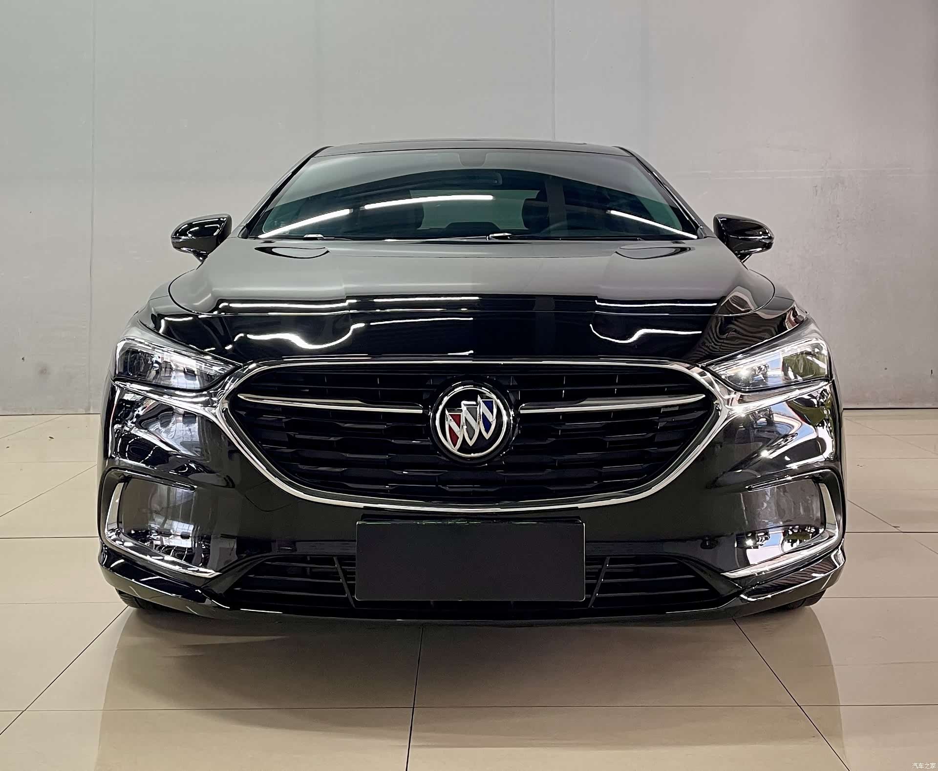 Buick LaCrosse, 2022 1