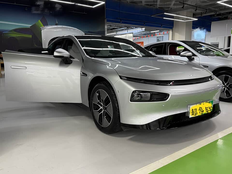 XPENG P7