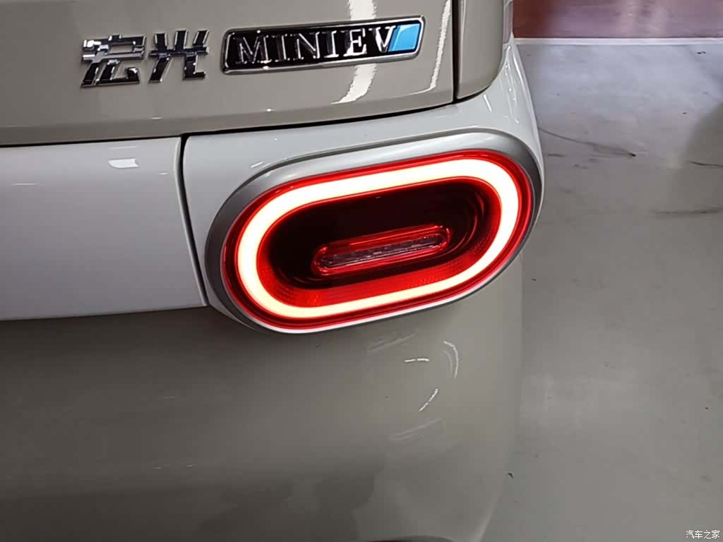 Wuling MINIEV, 2024 8
