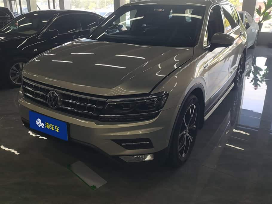 Volkswagen Tiguan L