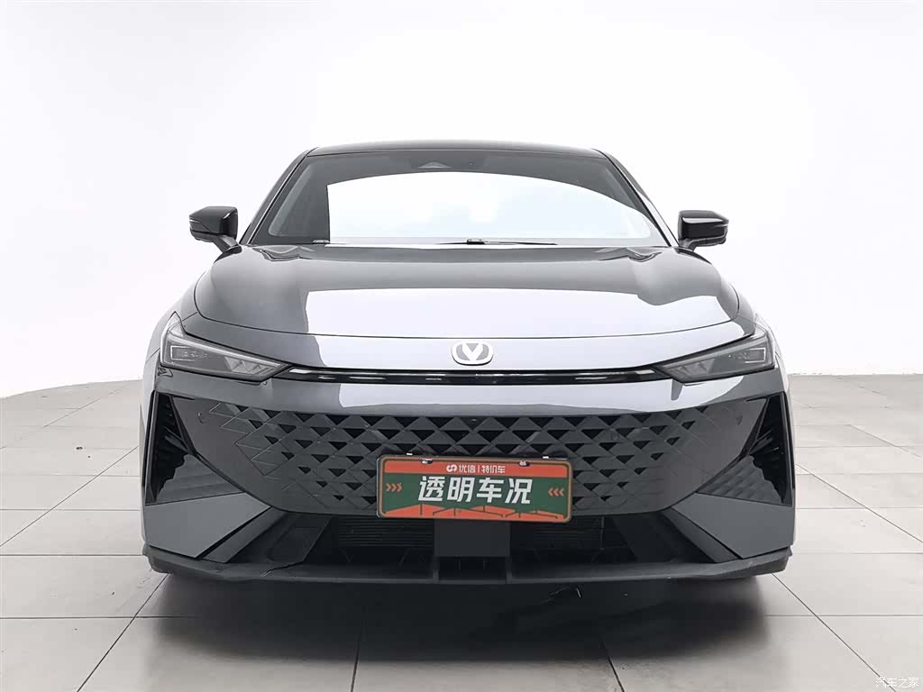Changan UNI-V, 2024 3