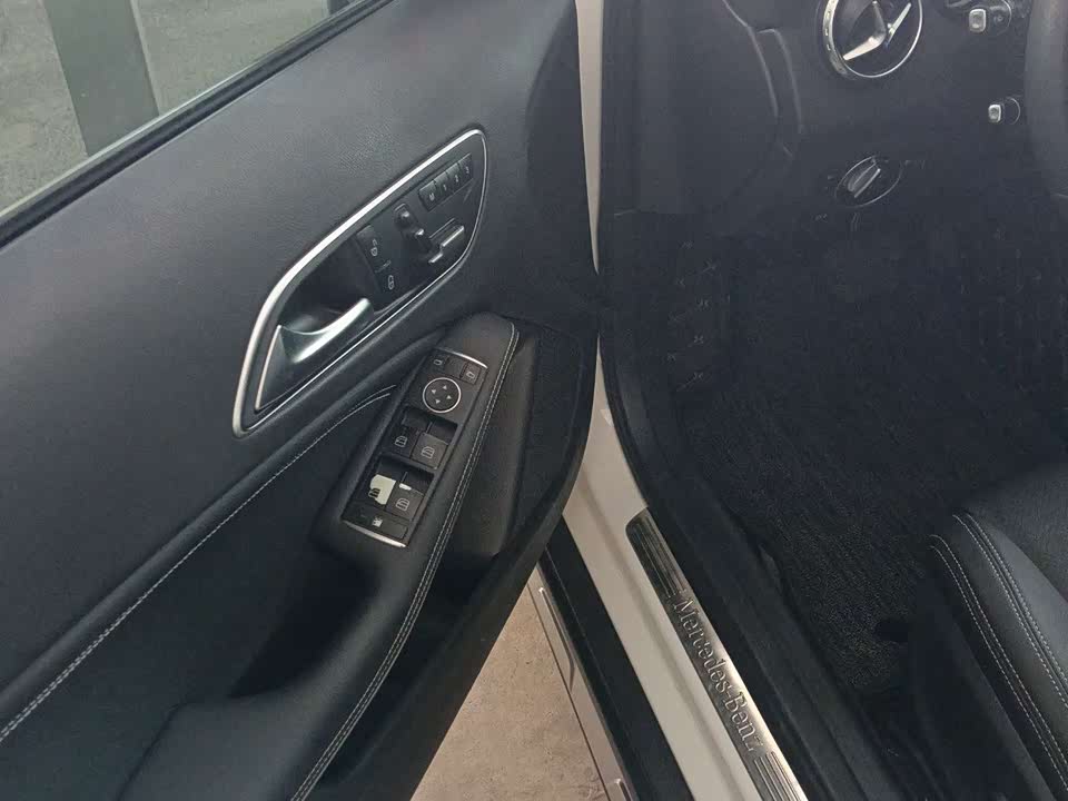 Dongfeng Wuhan Car