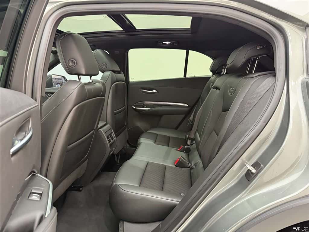 Cadillac XT4, 2019 17