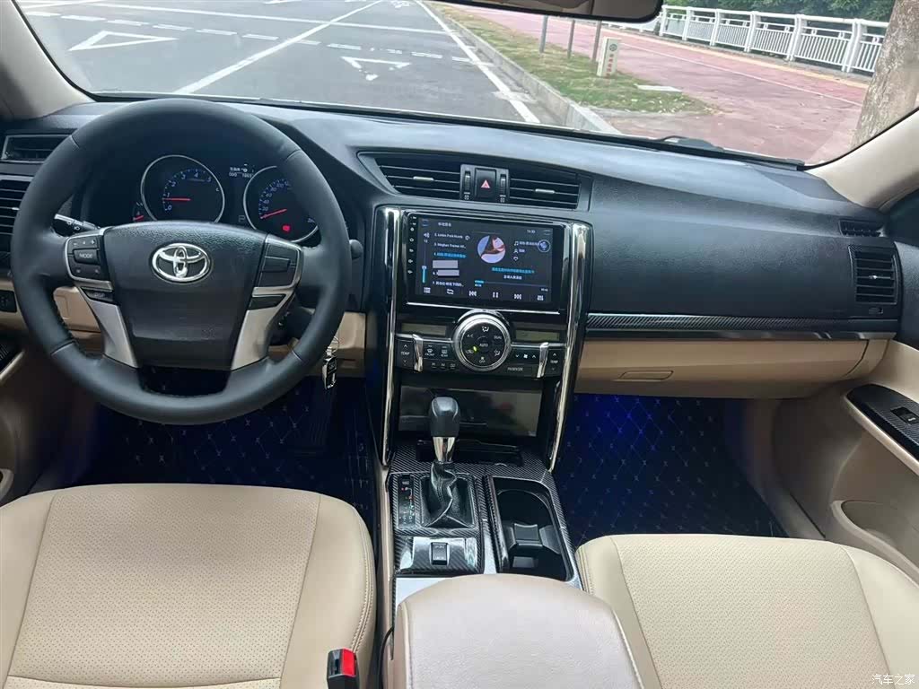 Toyota 2.5S, 2012 8