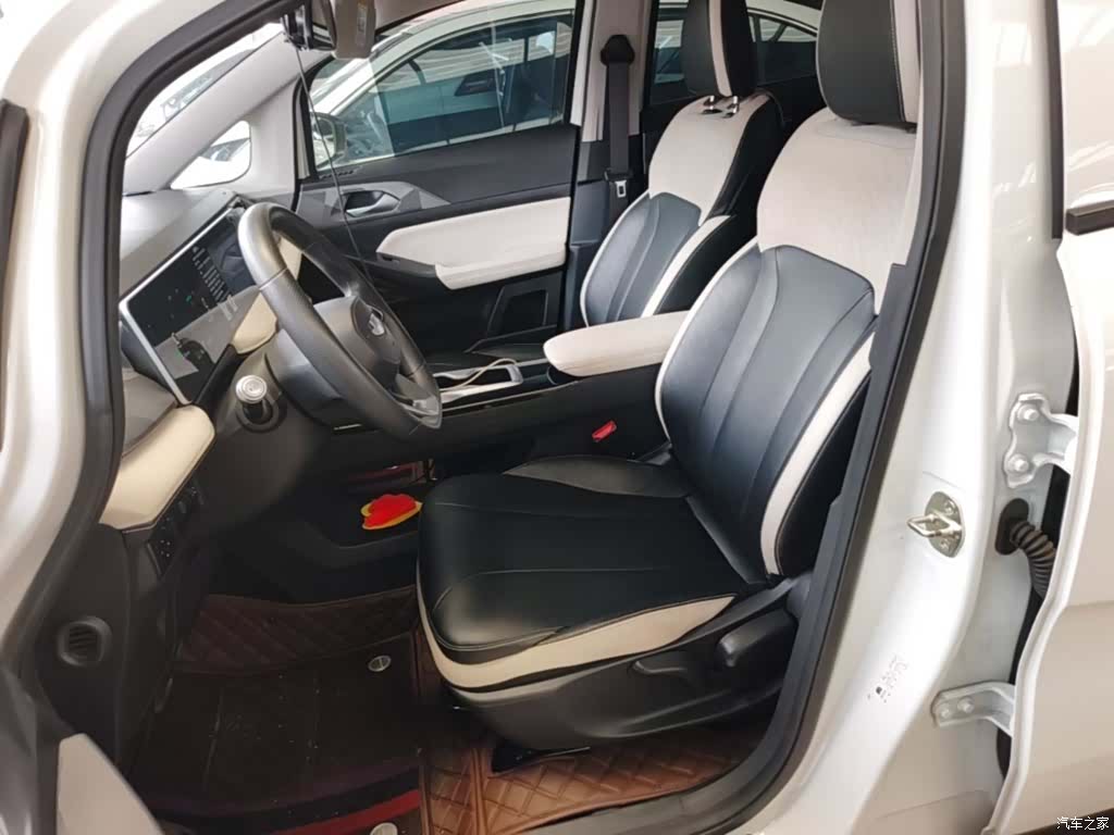 Geely E, 2023 15