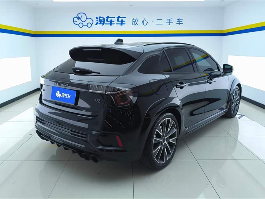 Lynk & Co 02 Hatchback