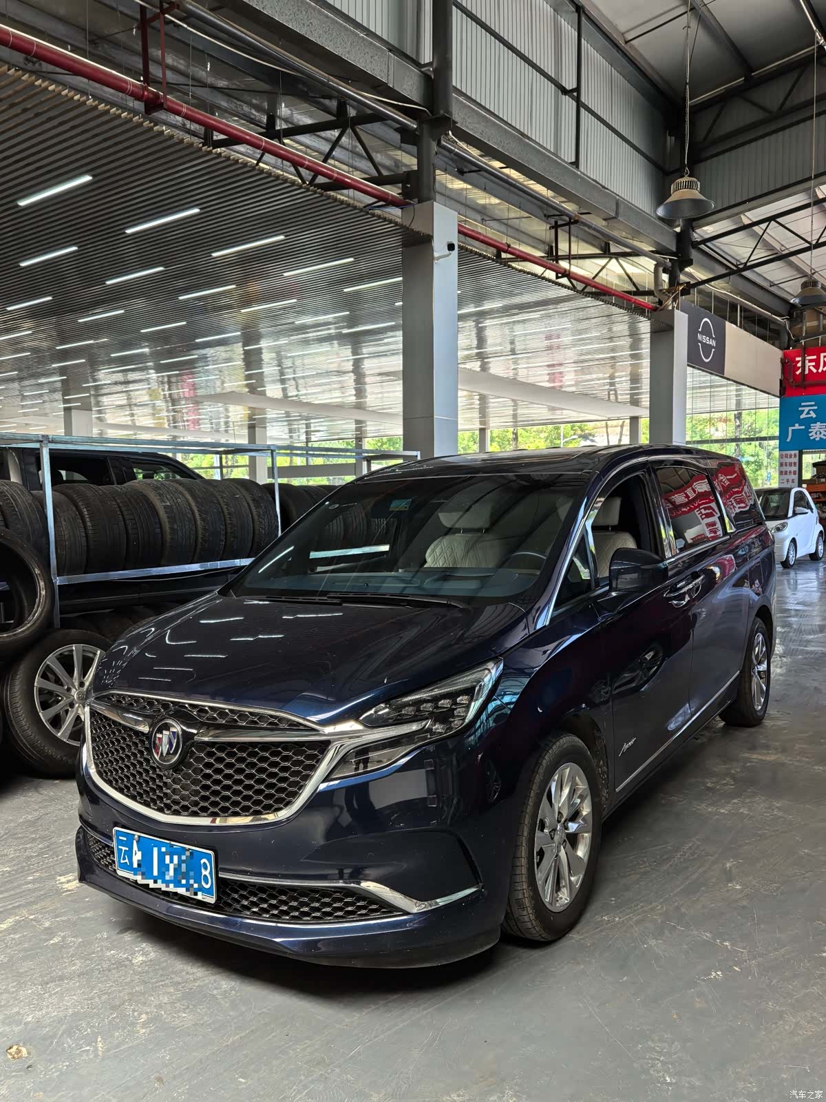 Buick GL8, 2020 9
