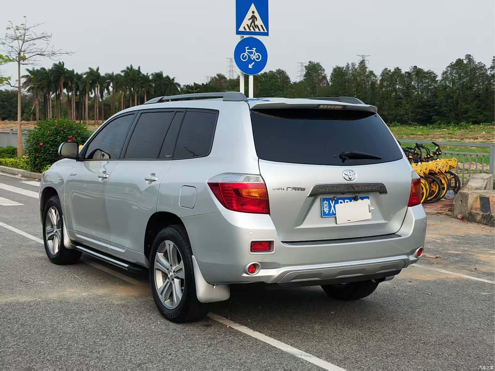 Toyota Highlander, 2012 все фото
