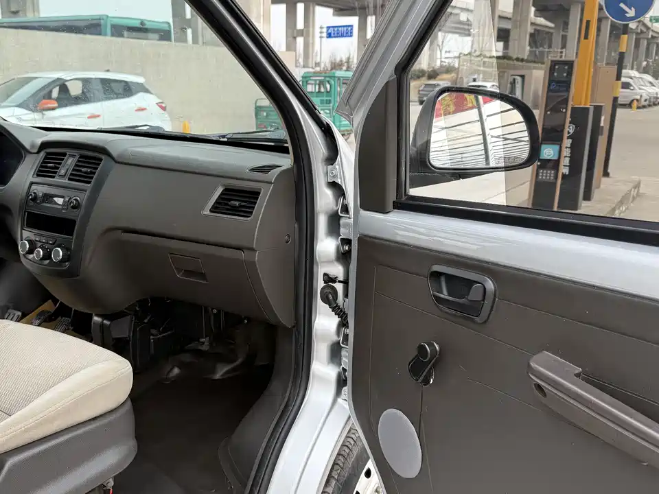 Wuling Wuling Rongguang S