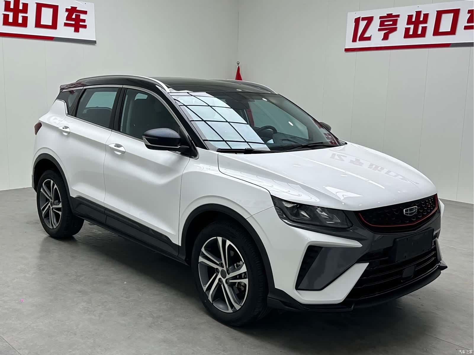 Geely Coolray, 2022 3