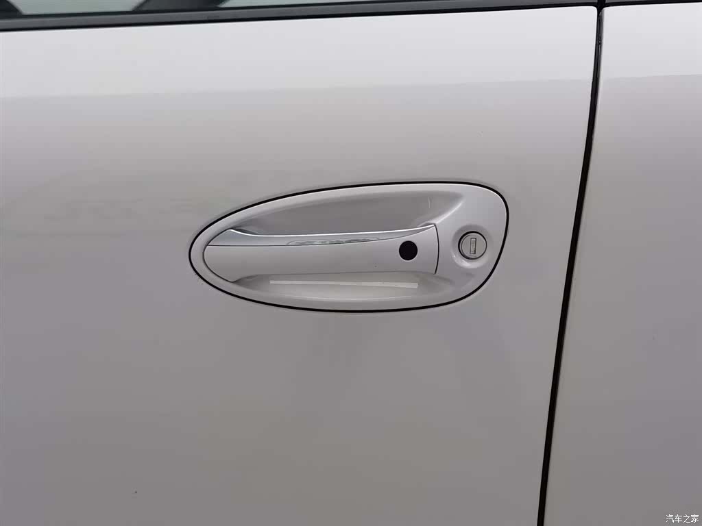 Porsche Panamera, 2011 18