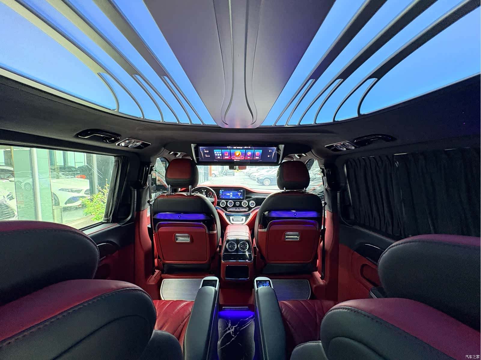 Mercedes-Benz 7, 2024 12